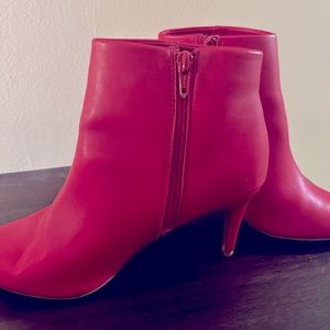 Red booties!